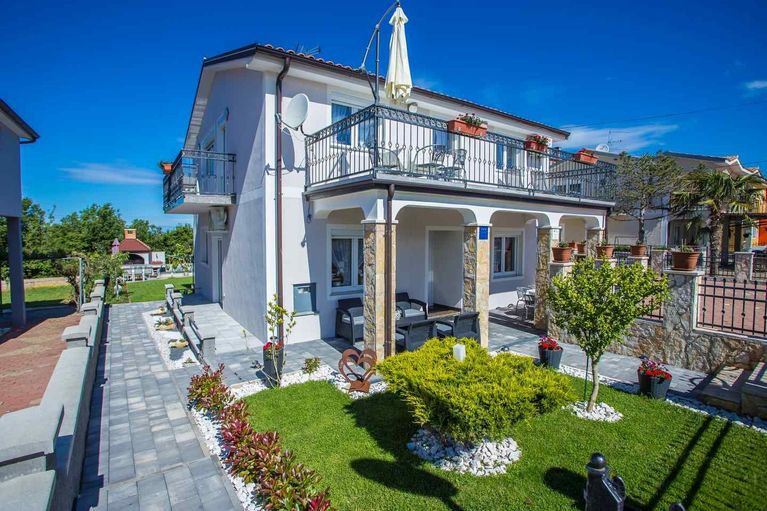 Vacation Home Haus Rosi Uttendorf Austria Booking Com